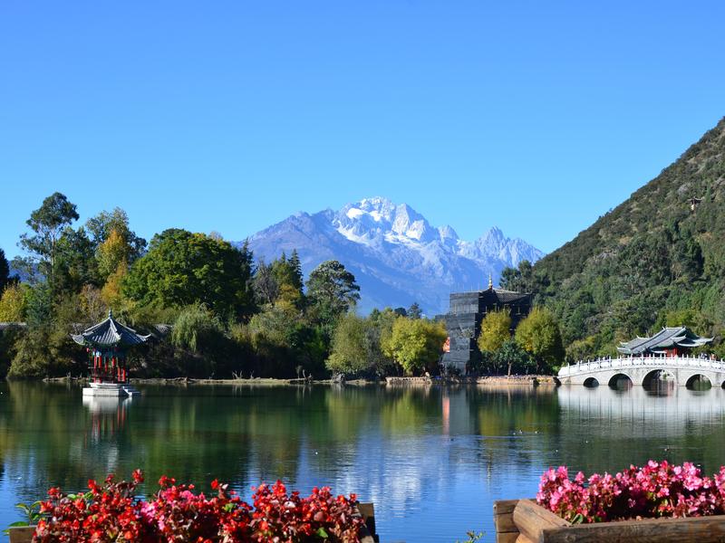 黑龙潭公园